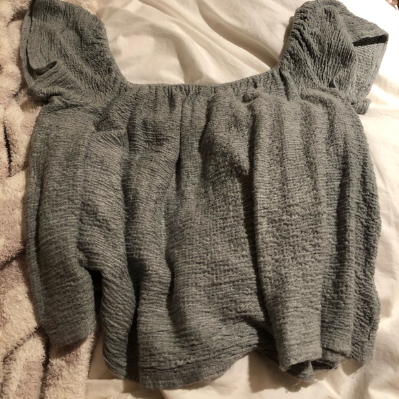 Grey top - Picture 2 of 2